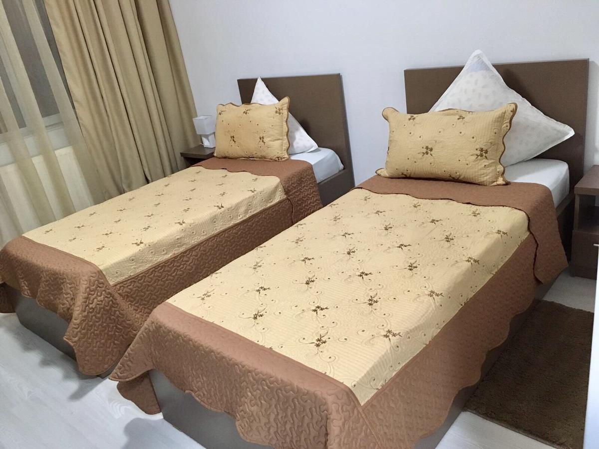 Fast Airport Accomodation Otopeni Luaran gambar