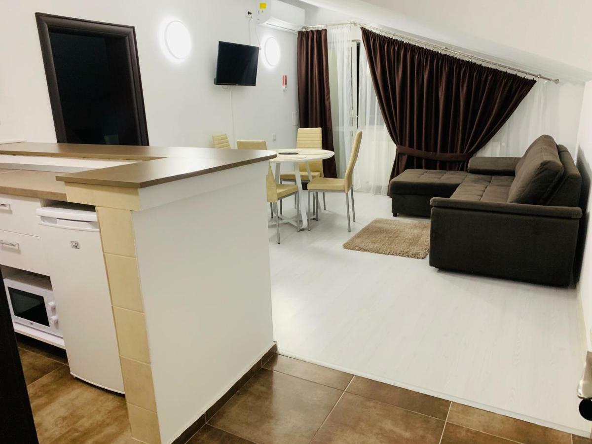 Fast Airport Accomodation Otopeni Luaran gambar